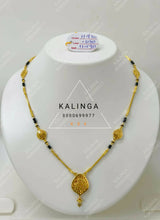 Gold Mangalsutra Sarafa Bazar India
