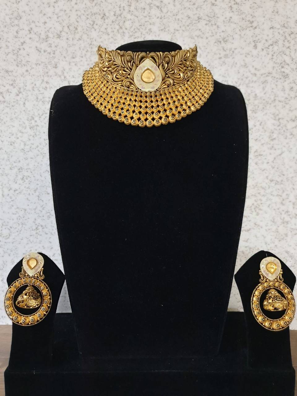 916 Kundan Antique Necklace Set Sarafa Bazar