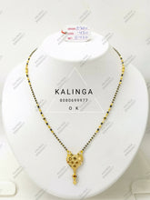 Gold Mangalsutra Sarafa Bazar India