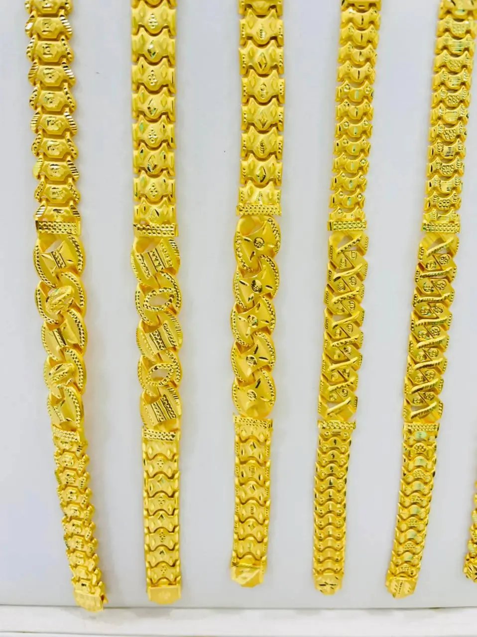 Gents Gold Bracelets Sarafa Bazar India