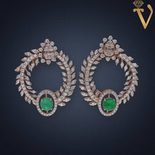 Diamond Necklace Set-NKV13660 Sarafa Bazar India
