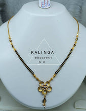 Gold Mangalsutra Sarafa Bazar India