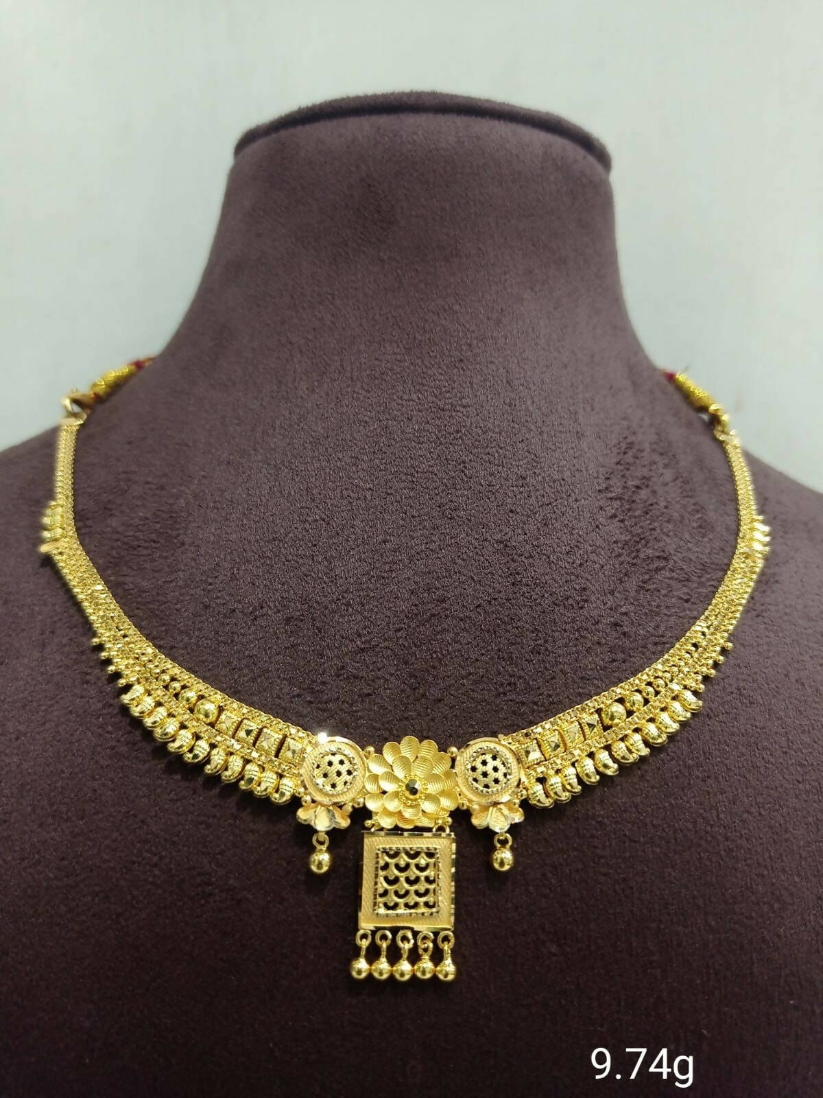 Gold Necklace Sarafa Bazar India