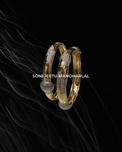 Bangles Sarafa Bazar India