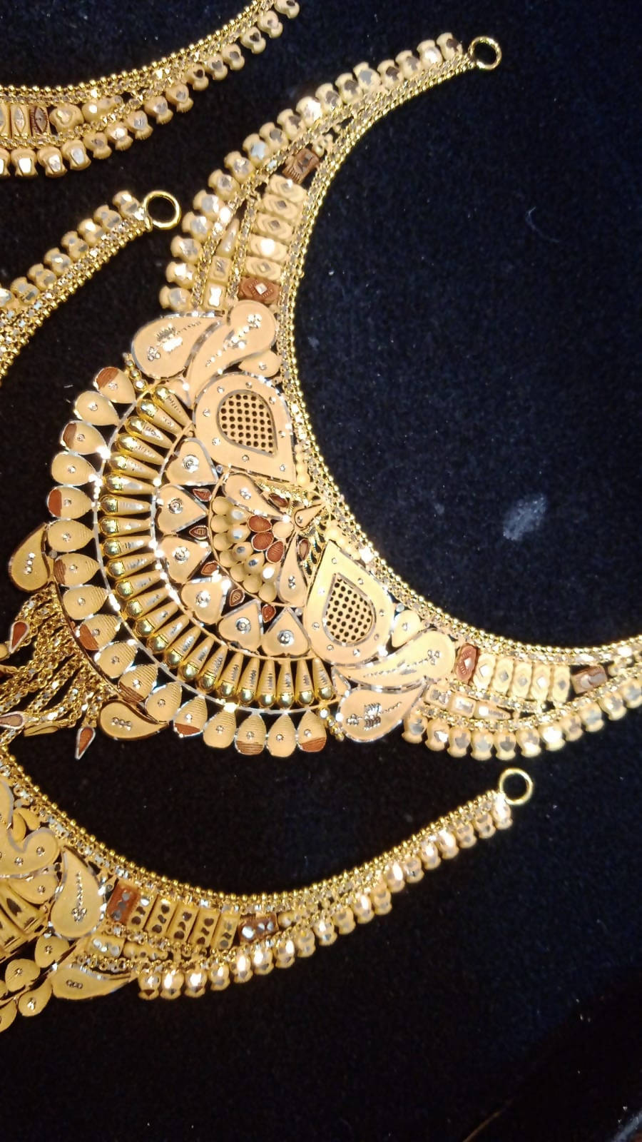 Gold Necklace Sarafa Bazar India