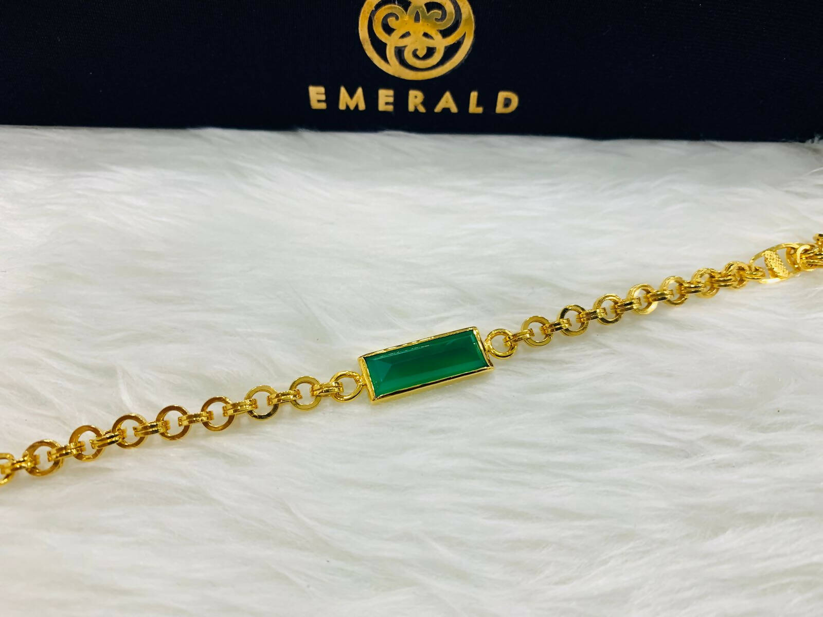 Emerald Casting Gents Bracelet Sarafa Bazar India