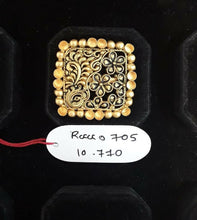 Antique ring Sarafa Bazar India