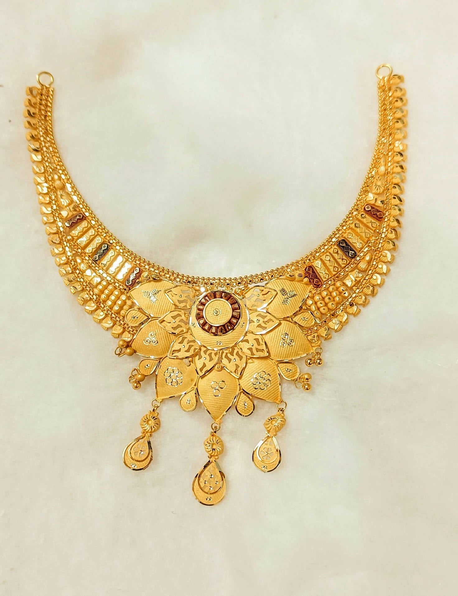 Gold Necklace Sarafa Bazar India