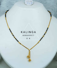 Gold Mangalsutra Sarafa Bazar India