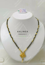 Gold Mangalsutra Sarafa Bazar India