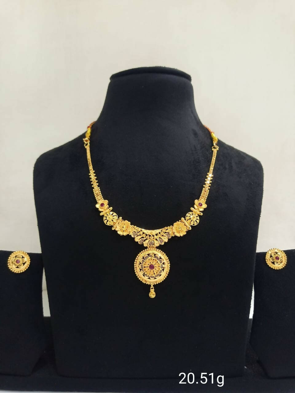 Gold Necklace Sarafa Bazar India