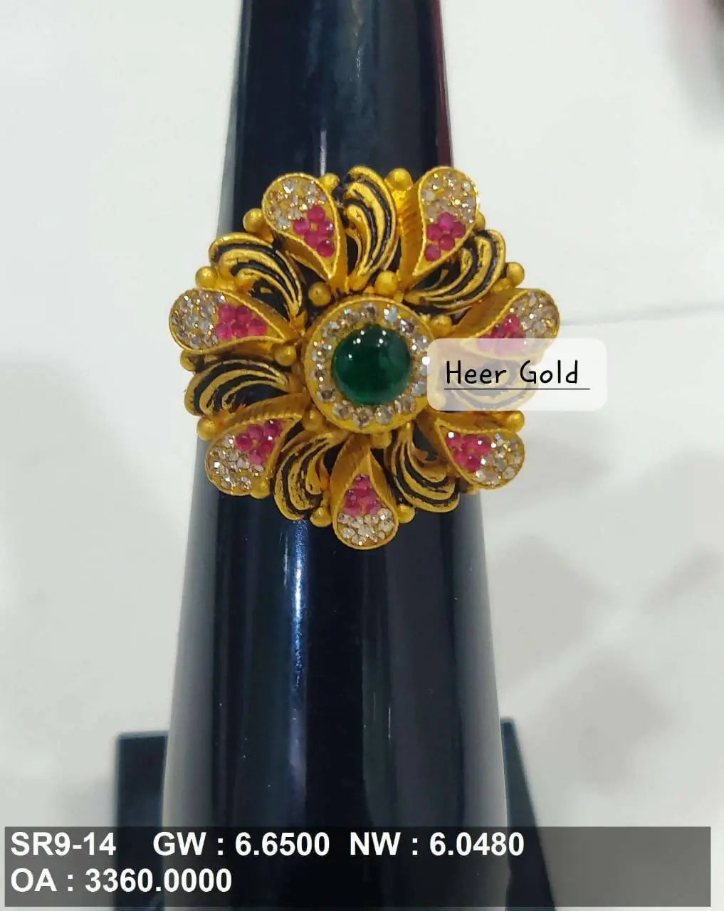 Antique Ladies Ring Sarafa Bazar India