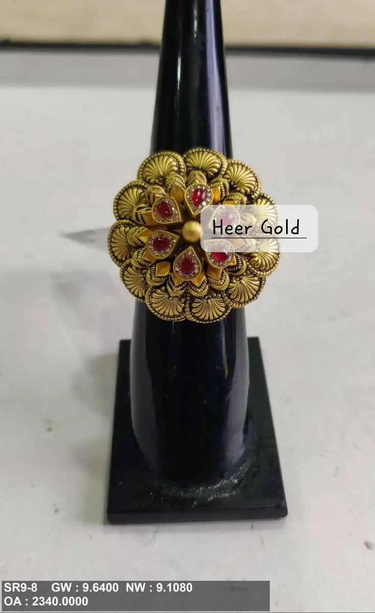 Antique Ladies Ring Sarafa Bazar India