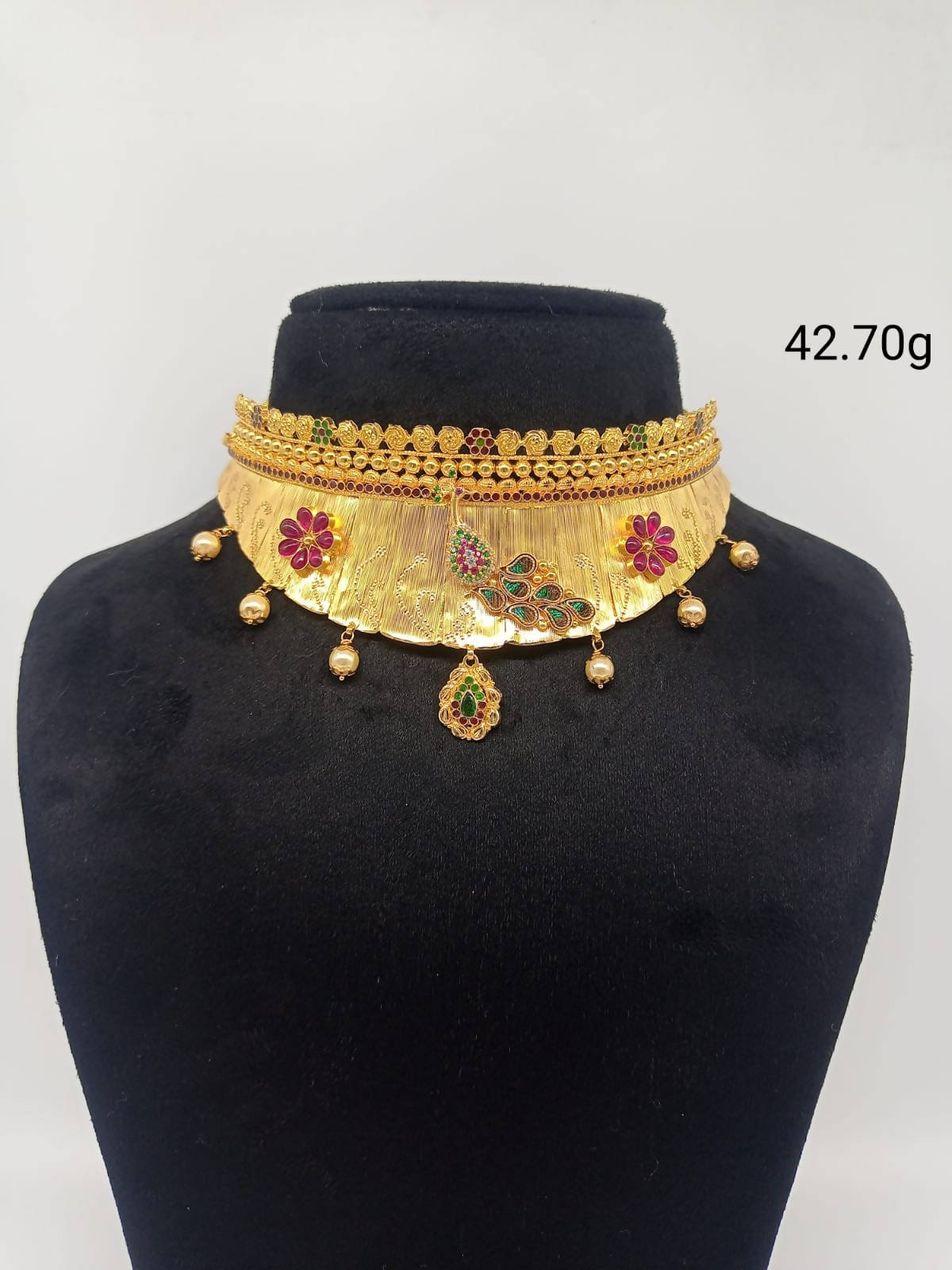 Gold Choker Sarafa Bazar India