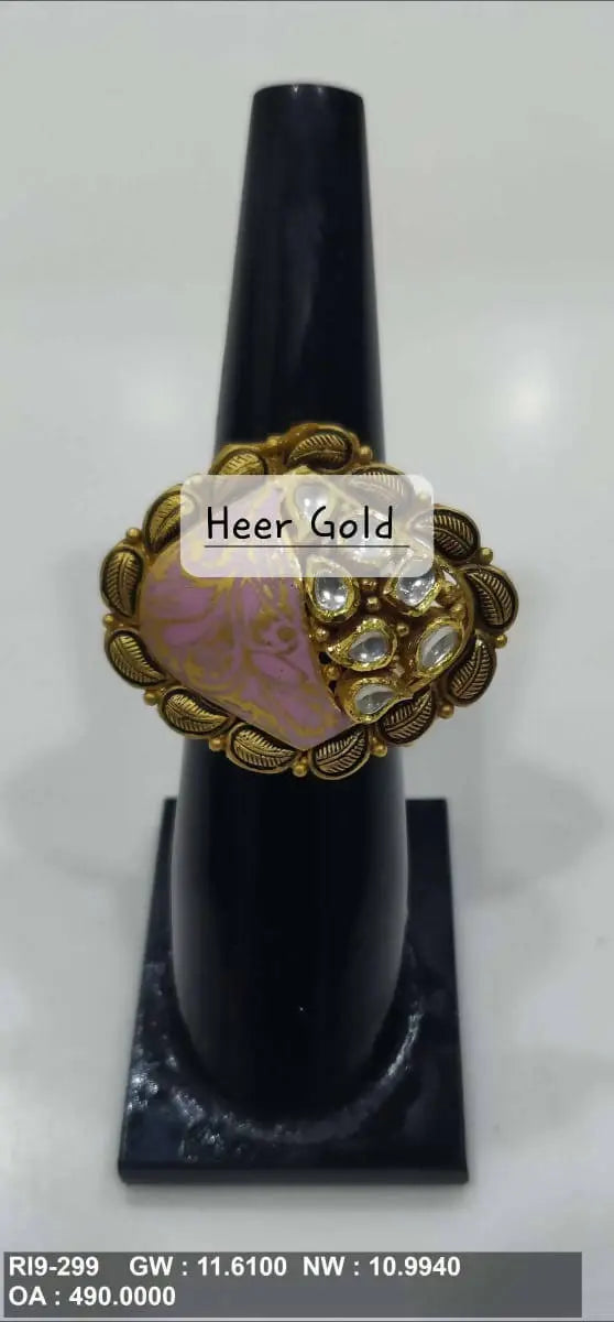 Antique Ladies Ring Sarafa Bazar India