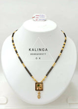 Gold Mangalsutra Sarafa Bazar India