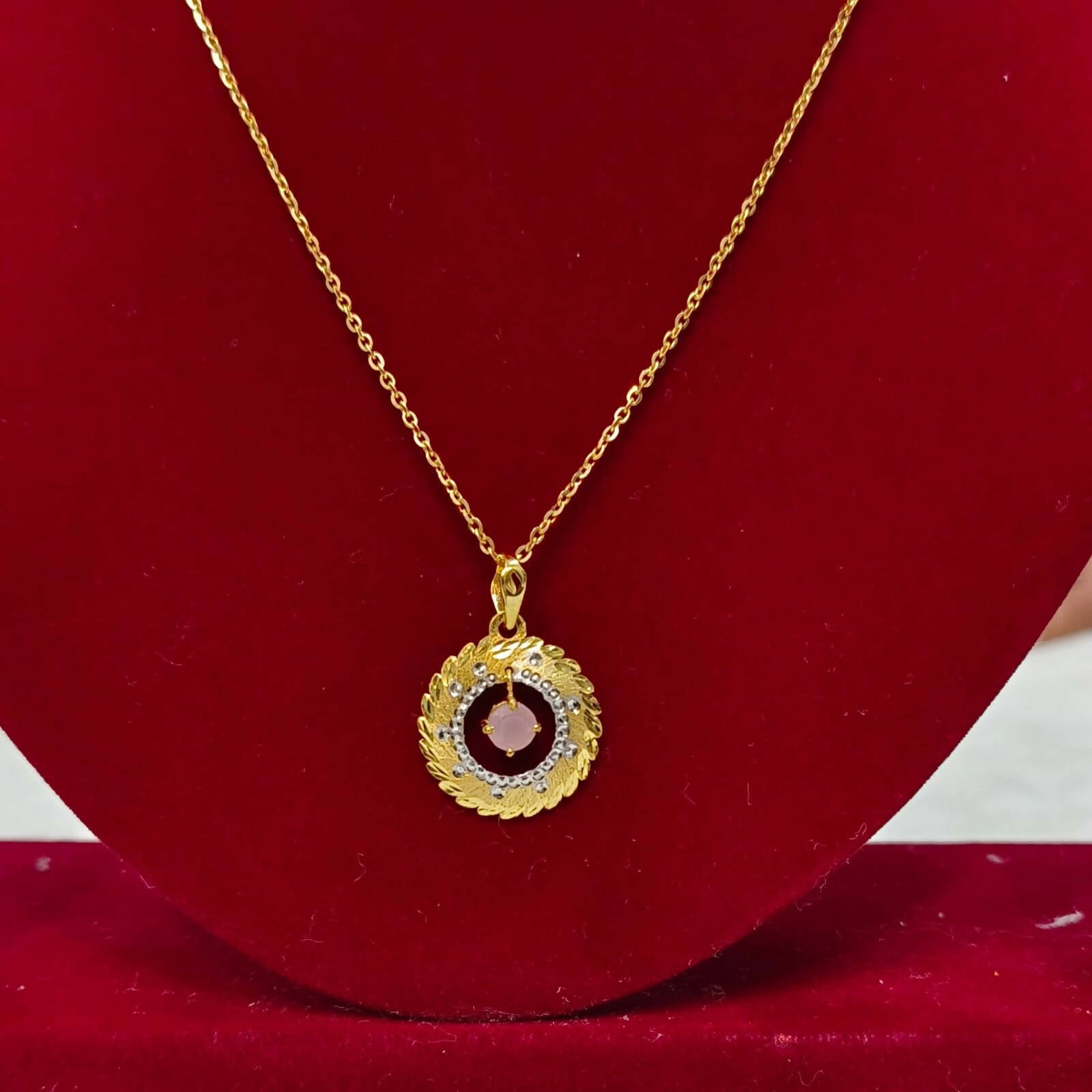 Turkish Italian Gold Pendant Sarafa Bazar India