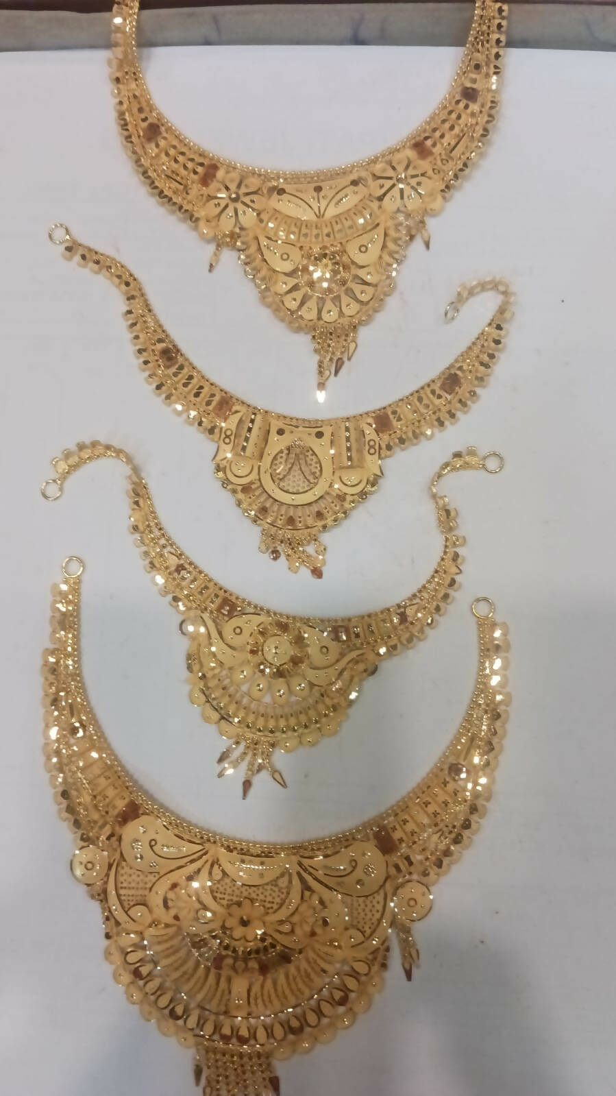 Gold Necklace Sarafa Bazar India