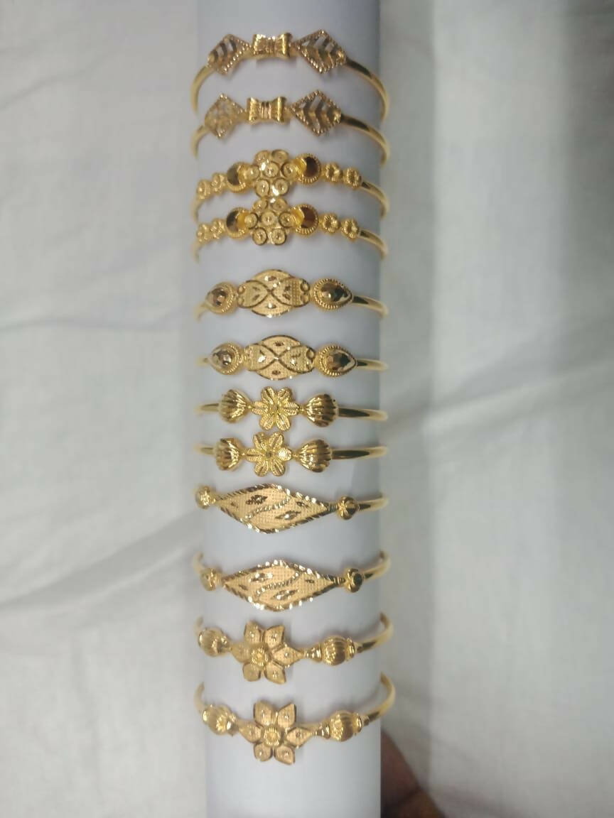 Gardenia Glory Gold Chur Bracelet