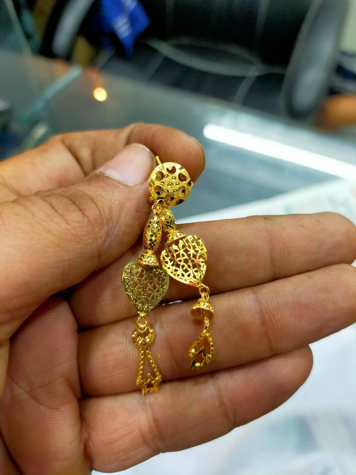 Rajkot Gold Earring Sarafa Bazar India