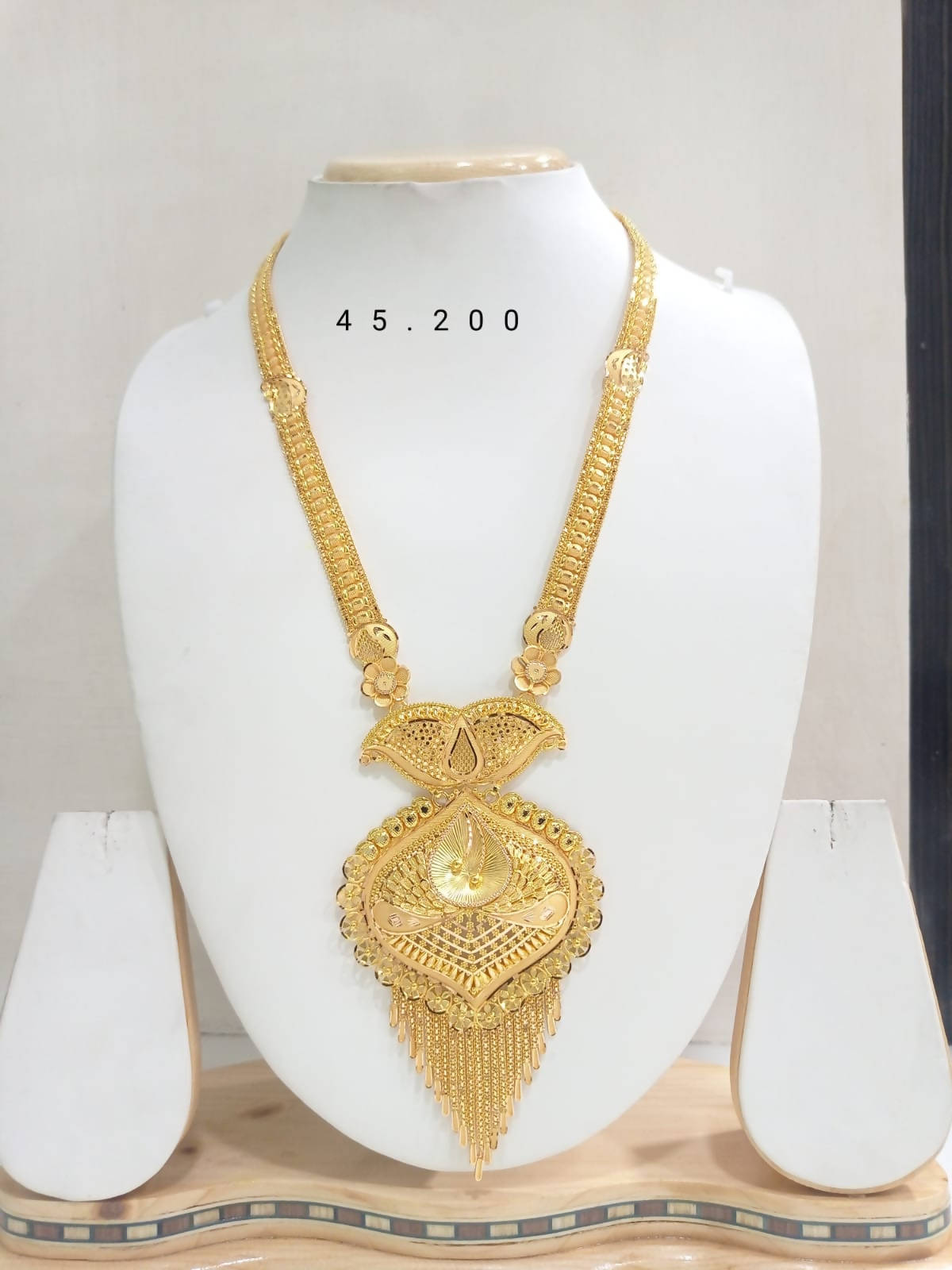 Gold Long Set Sarafa Bazar India