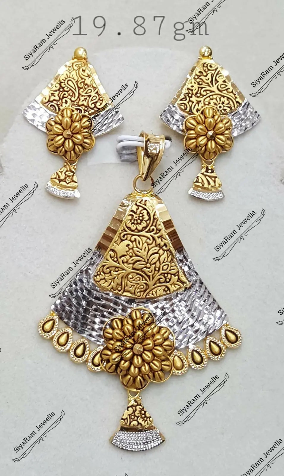 Fancy Rhodium And Auntique Pendent Set Sarafa Bazar India