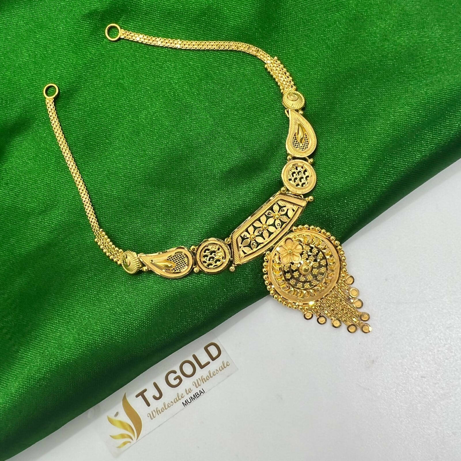 Gold Necklace Sarafa Bazar India