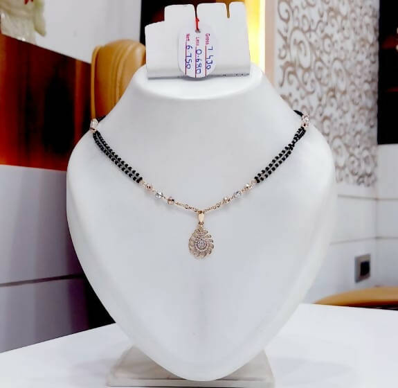 18kt Italian Mangalsutra Sarafa Bazar India