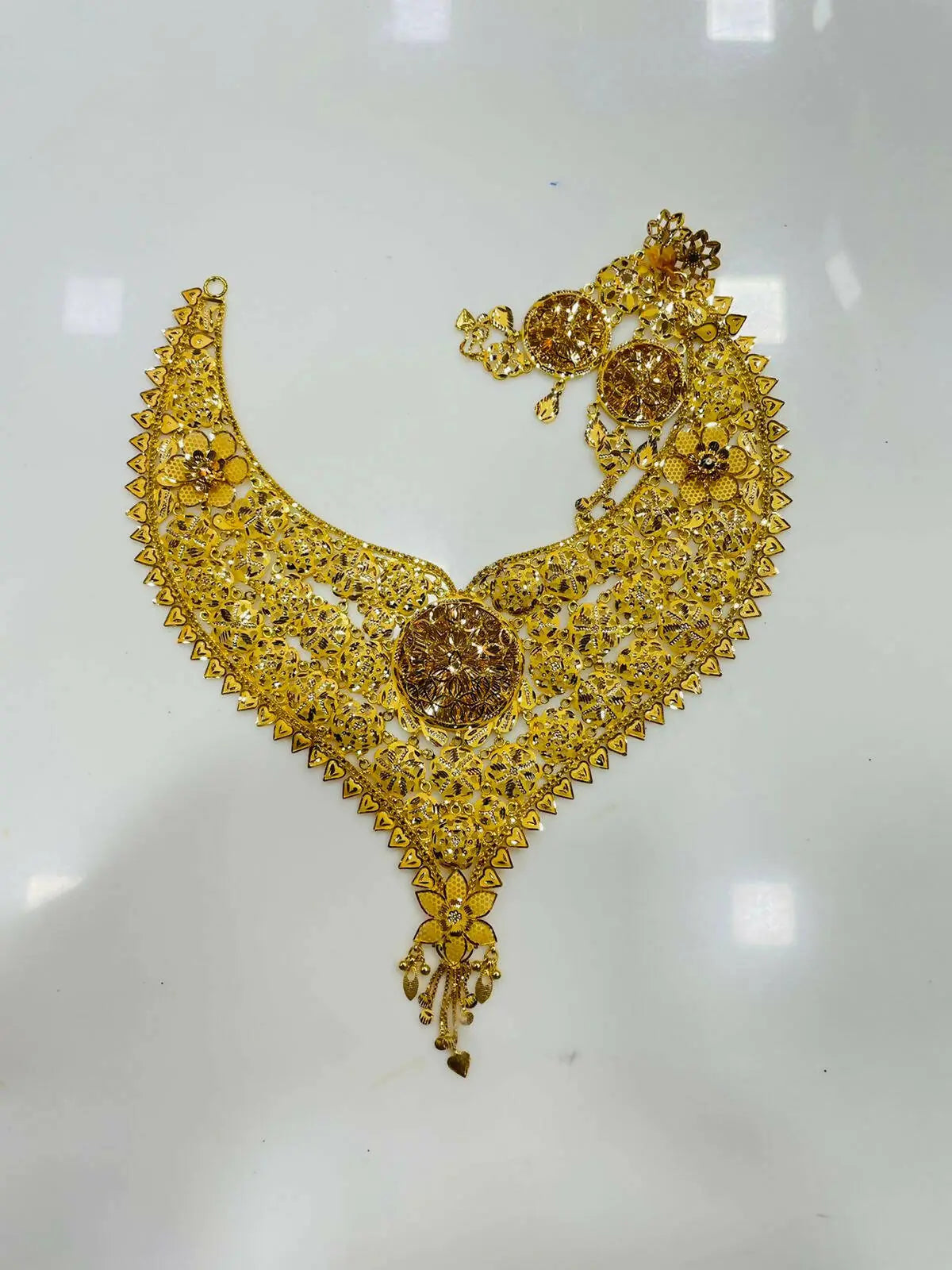 Gold Necklace Sarafa Bazar India