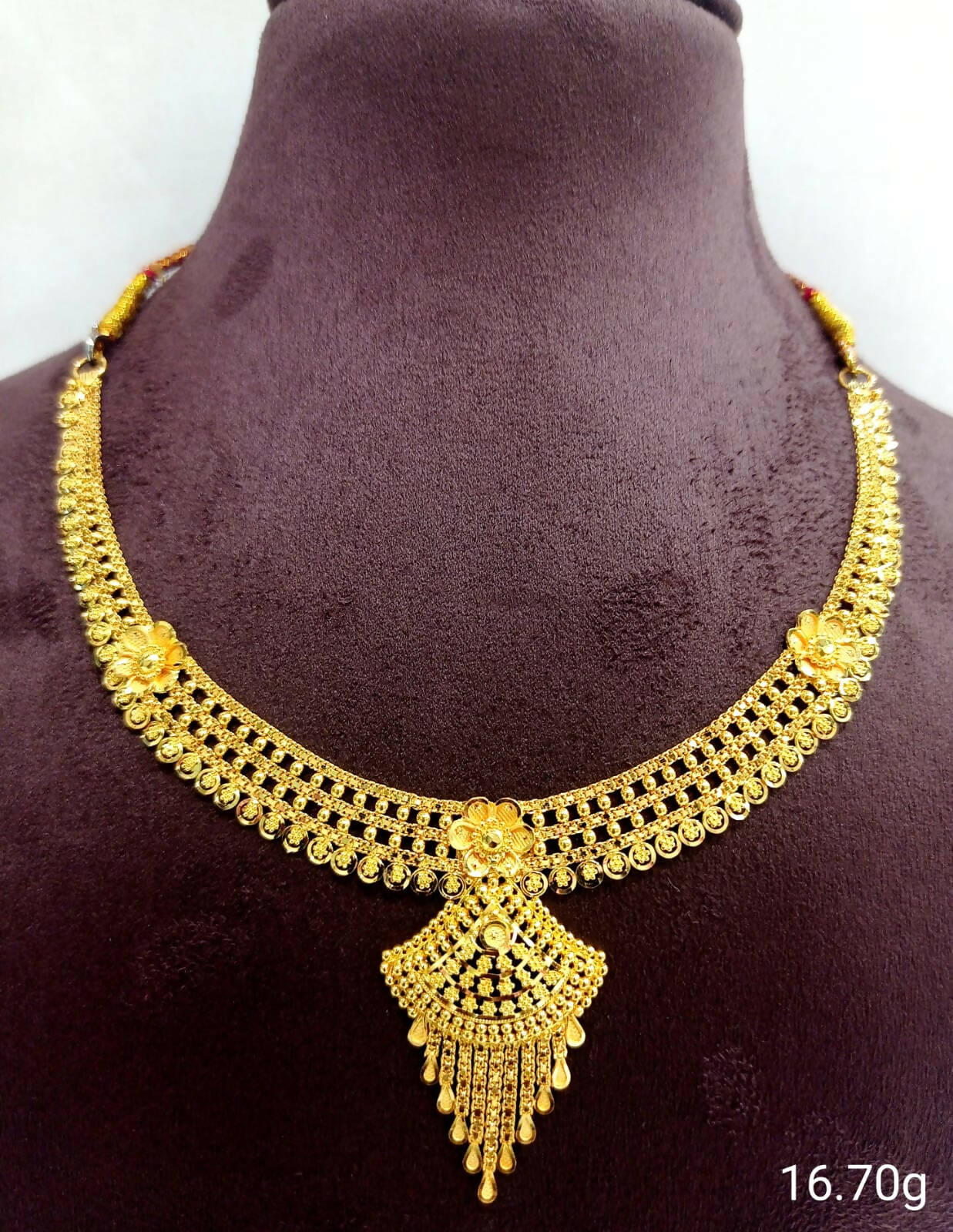 Gold Necklace Sarafa Bazar India