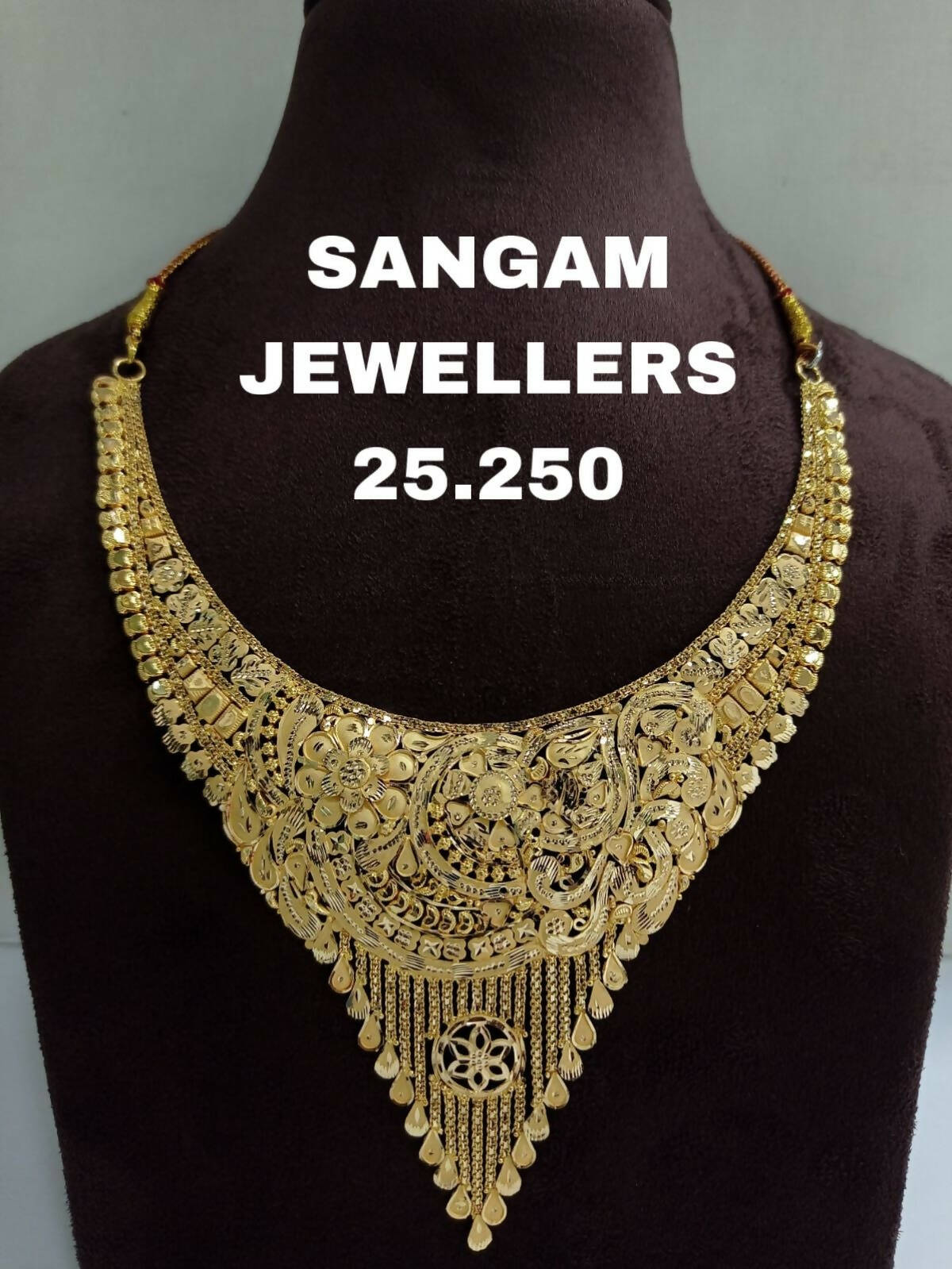 Gold Necklace Sarafa Bazar India