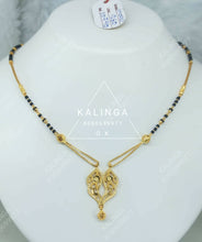 Gold Mangalsutra Sarafa Bazar India