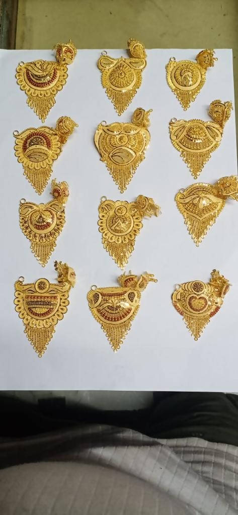 Gold Mangalsutra Pendant Set Sarafa Bazar India