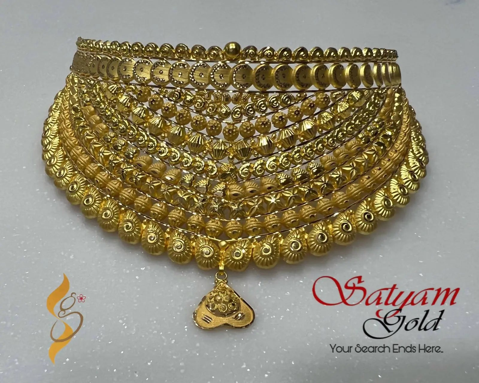 Gold Choker Sarafa Bazar India