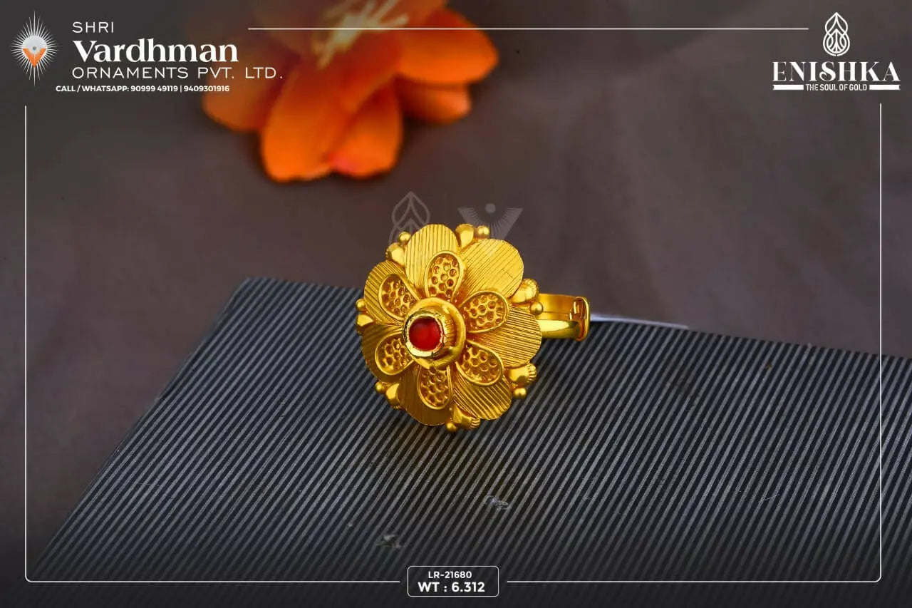 22kt Ladies Ring Sarafa Bazar India