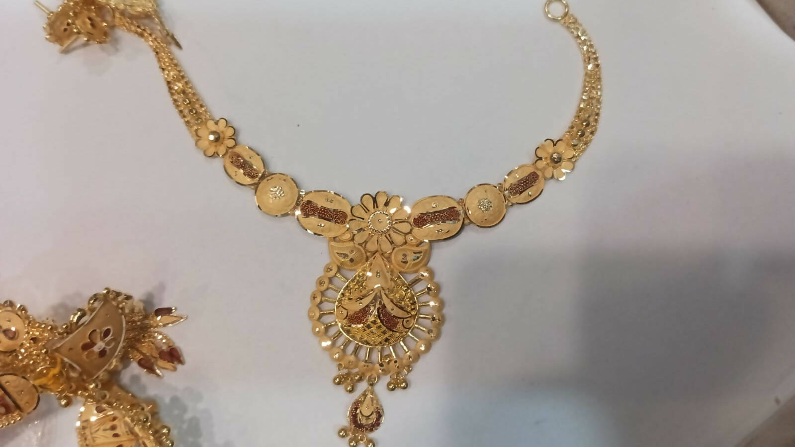 Gold Necklace Sarafa Bazar India