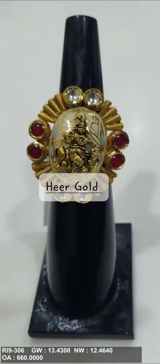 Antique Ladies Ring Sarafa Bazar India