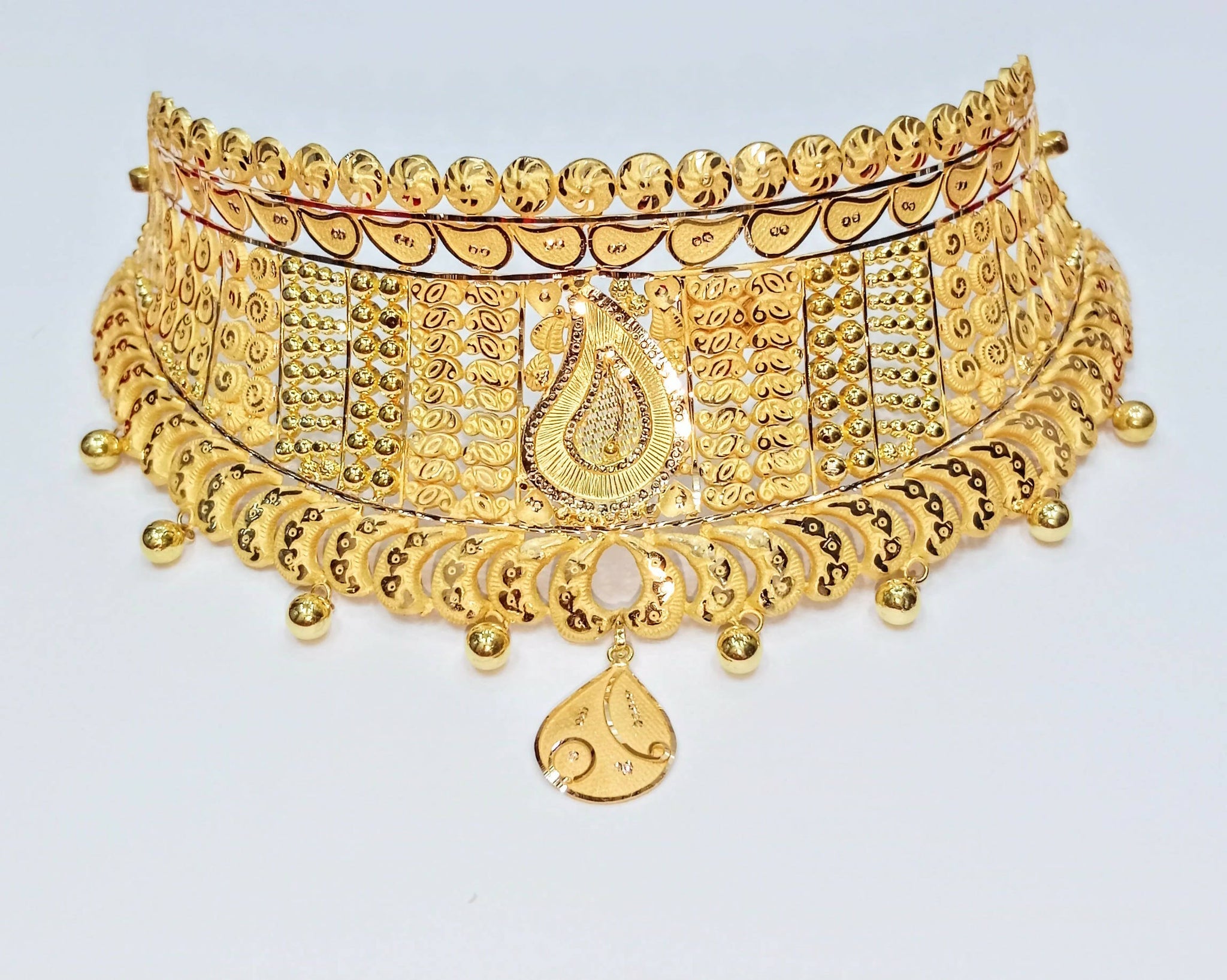 Gold Choker Sarafa Bazar India