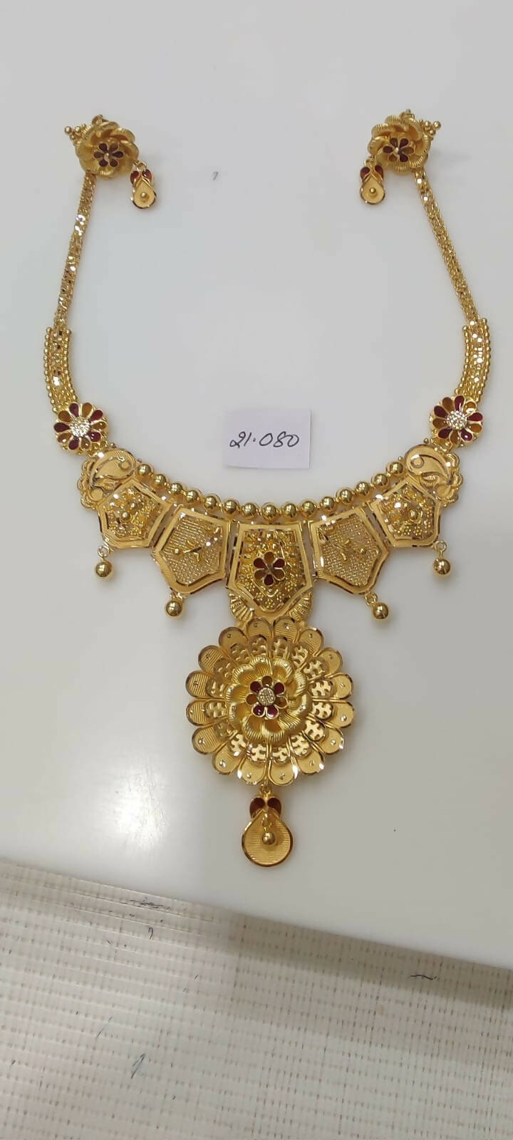 Gold Necklace Sarafa Bazar India