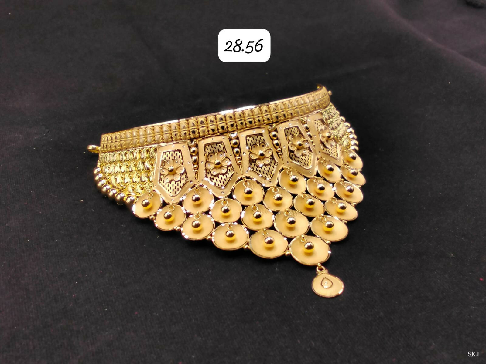 Gold Choker Sarafa Bazar India