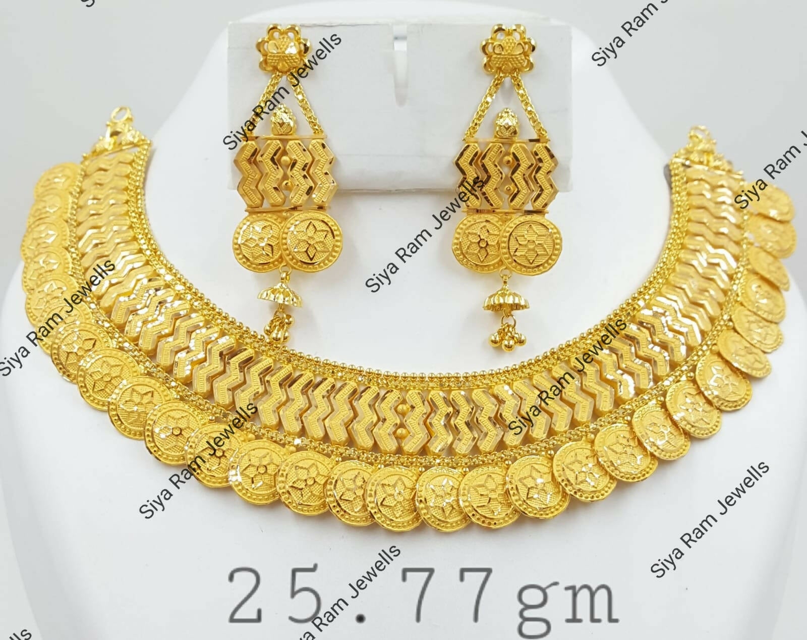 Gold Necklace Sarafa Bazar India