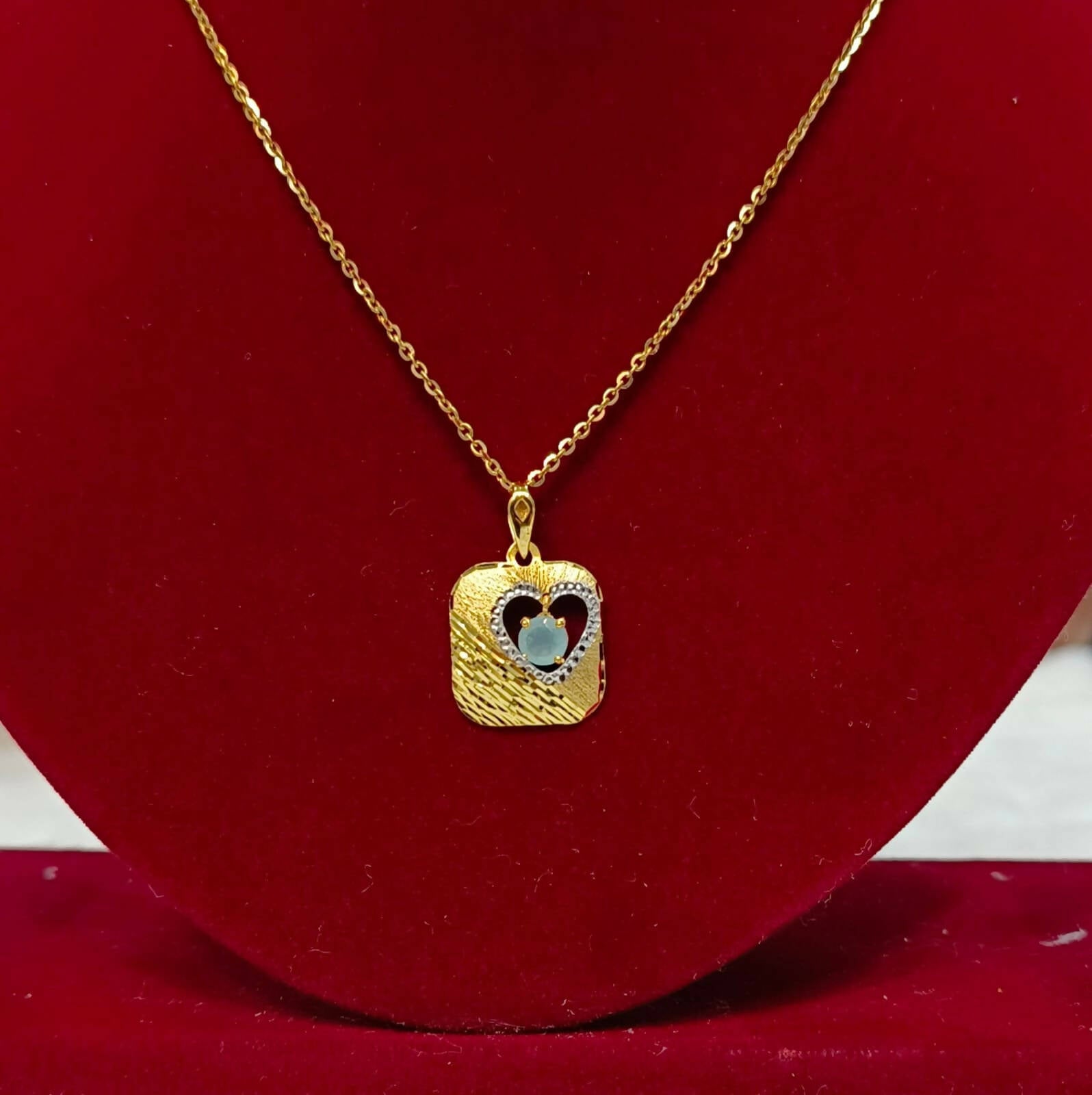 Turkish Italian Gold Pendant Sarafa Bazar India