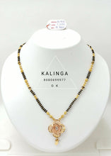 Gold Mangalsutra Sarafa Bazar India