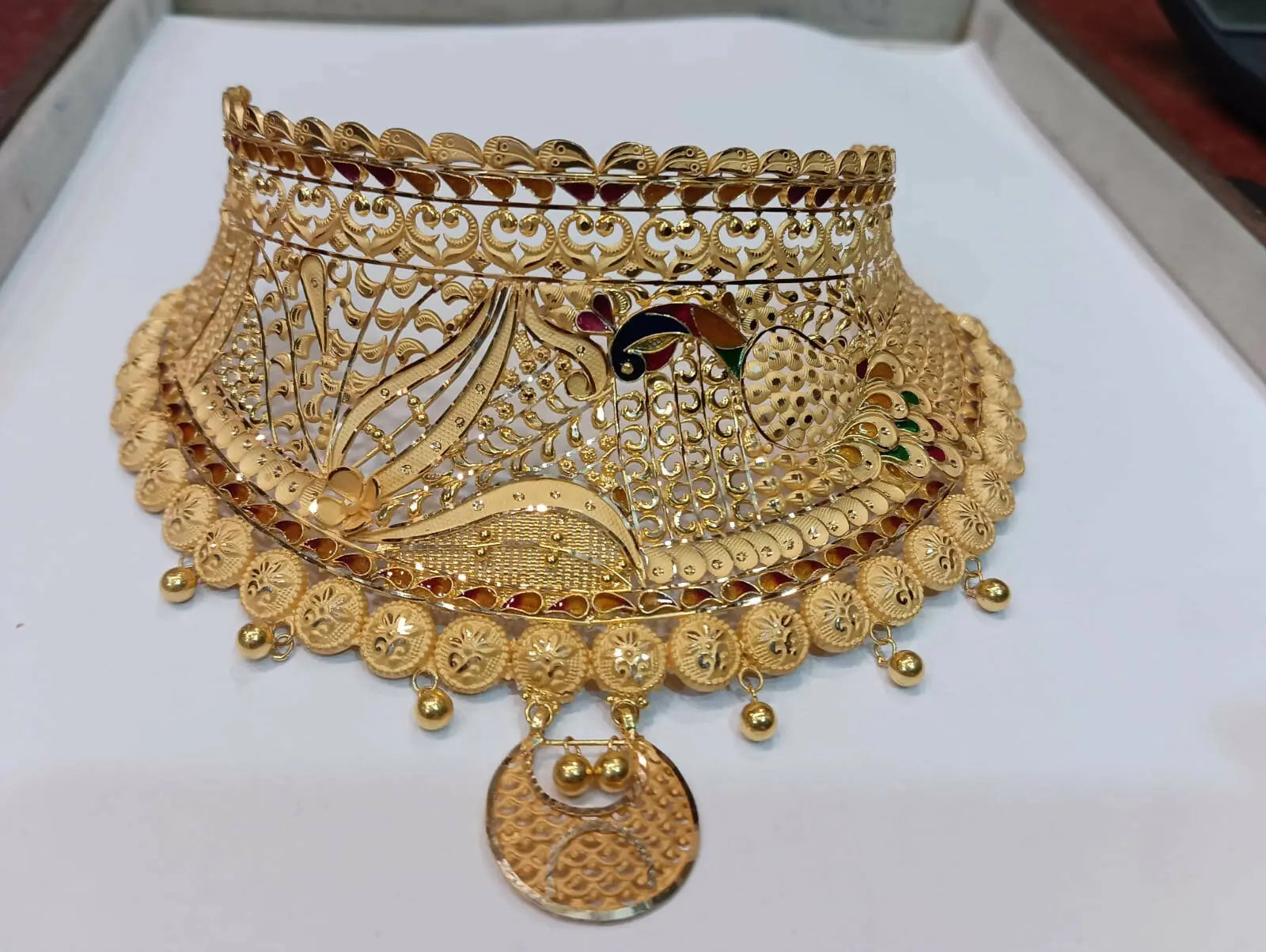 Gold Choker Sarafa Bazar India