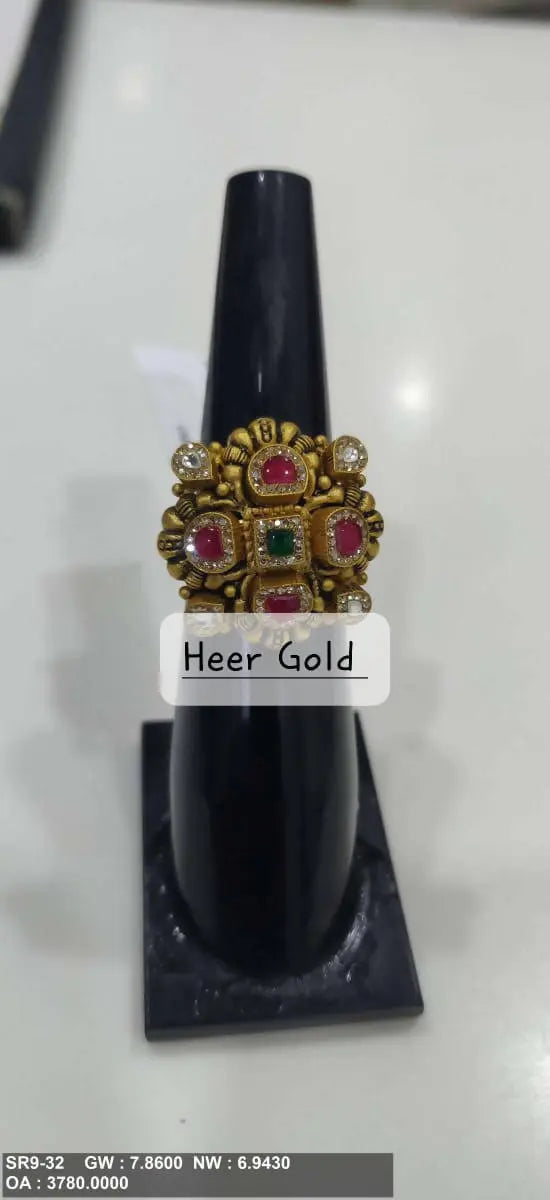 Antique Ladies Ring Sarafa Bazar India