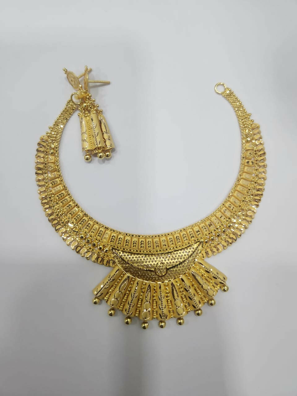 Gold Necklace Sarafa Bazar India