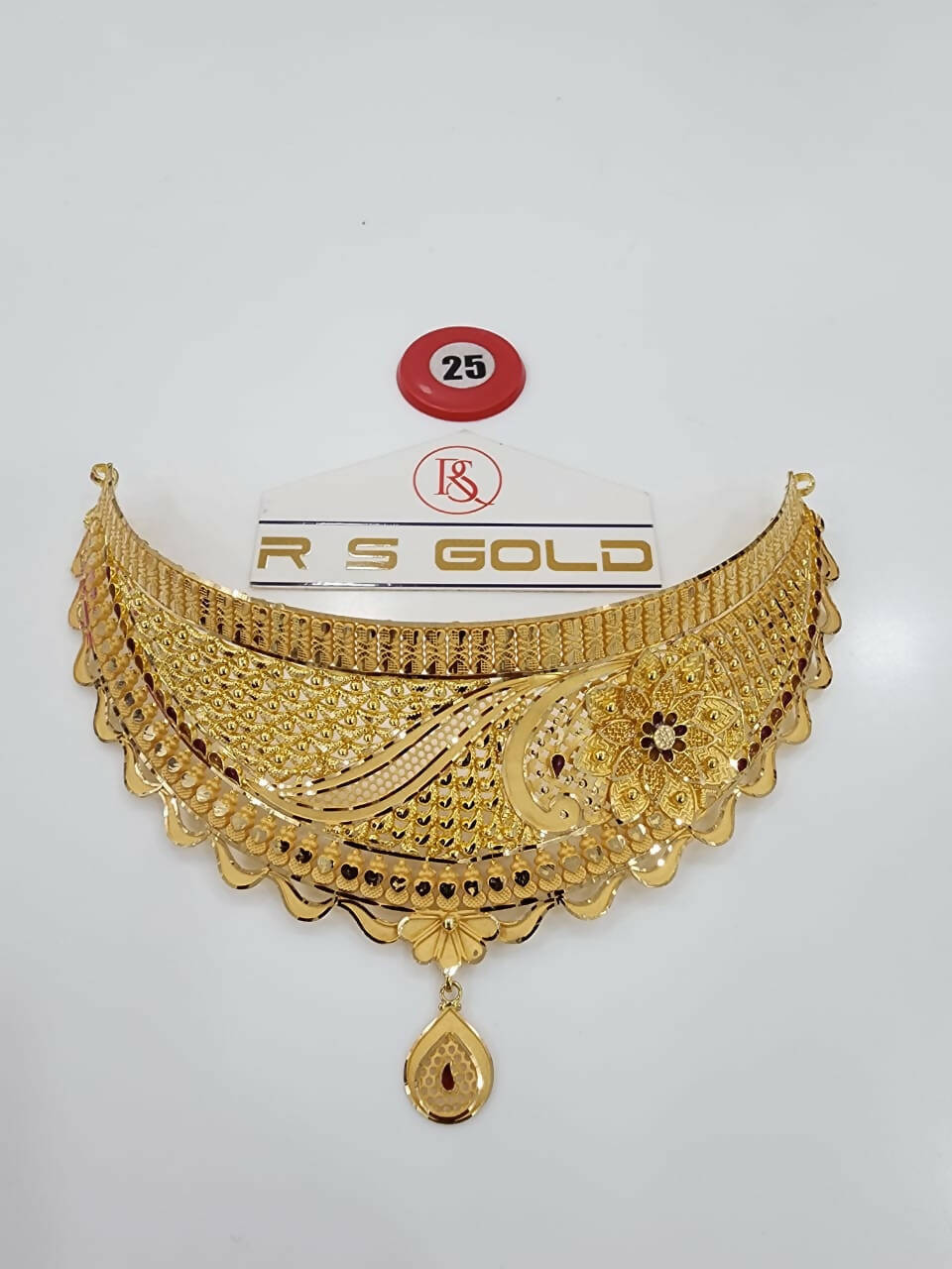 Gold Choker Sarafa Bazar India