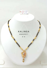 Gold Mangalsutra Sarafa Bazar India