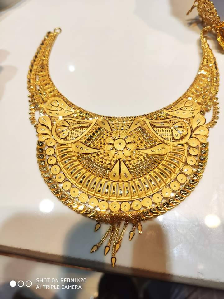 Gold Necklace Sarafa Bazar India