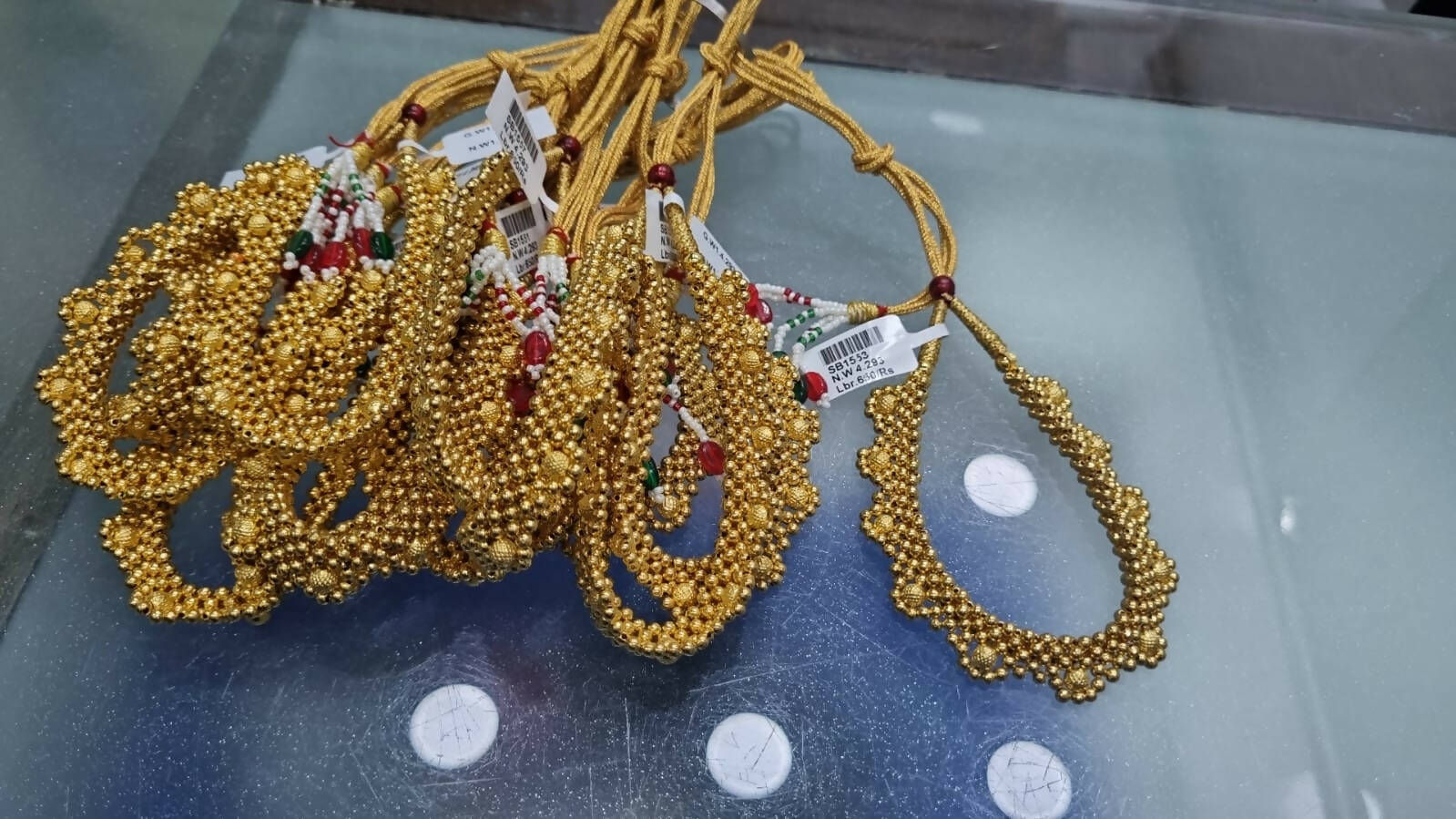 Light Weight Ghalsari Necklace Sarafa Bazar India